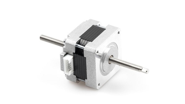 1613807994367481.jpg part-00122-4137.jpg