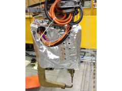 玻纖鋁箔防護(hù)服，耐高溫機(jī)器人防護(hù)服,機(jī)器人防護(hù)服材質(zhì)