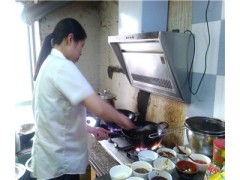 廣東手撕雞技術培訓,東江手撕雞加盟,手撕雞怎么做