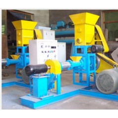 大型養(yǎng)殖廠(chǎng)專(zhuān)供膨化機(jī)