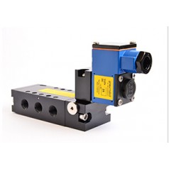 英國(guó)PNEUMATROL閥門執(zhí)行器