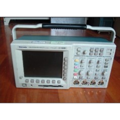 Tektronix TDS3054B 數字熒光示波器