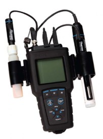 520M-01A便攜式多參數測量儀