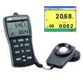 TES-1339R 專業(yè)級照度計(jì)